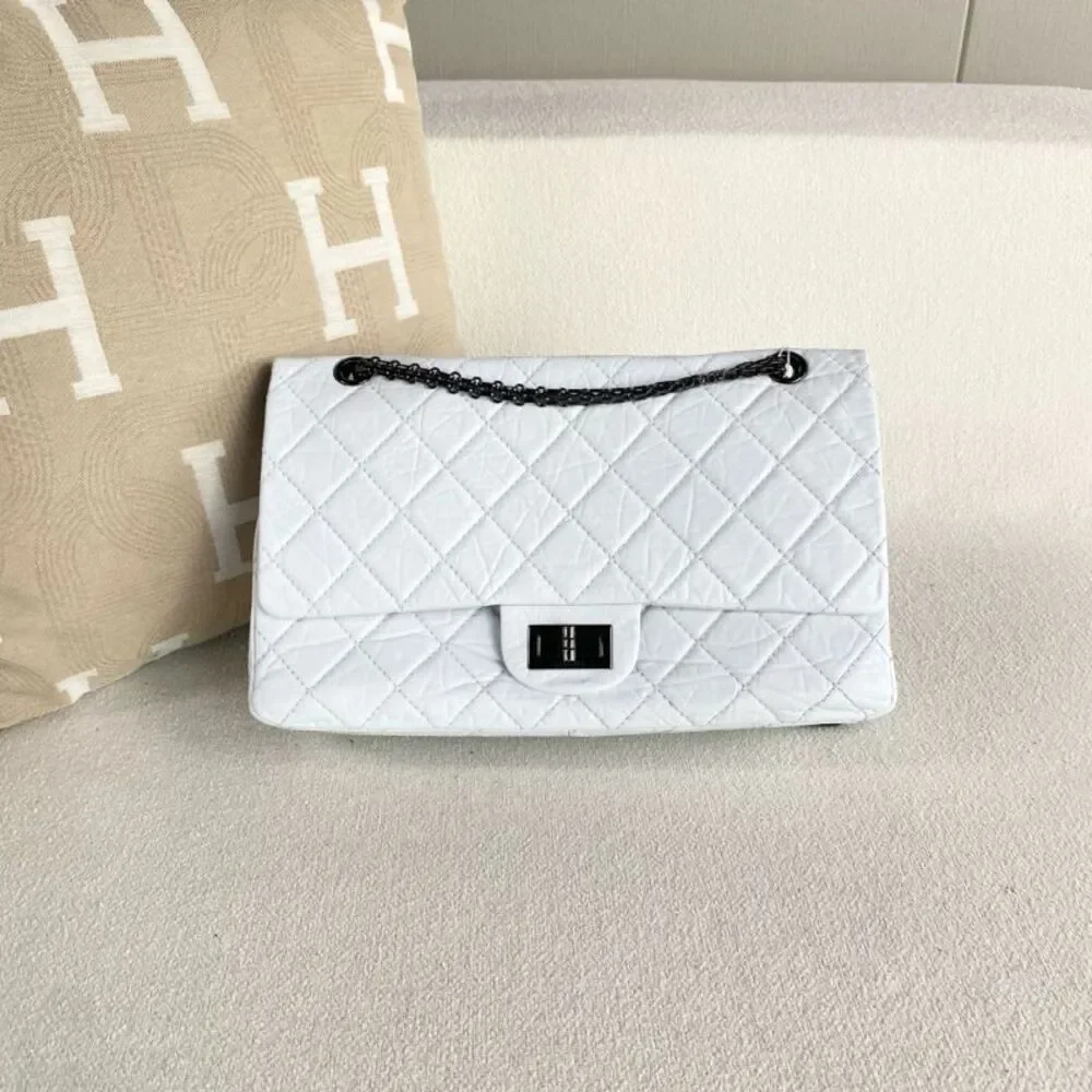 CHANEL brand color